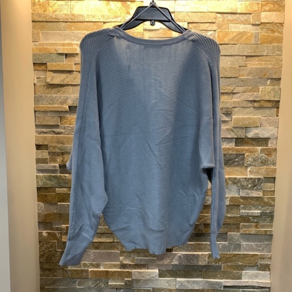 T Tahari Ottoman Ribbed Knit Button Front Cardigan - Picture 2 of 6